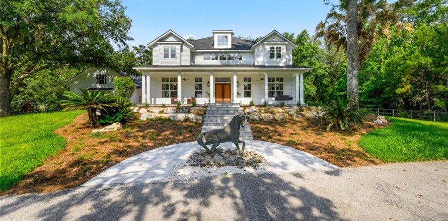 Casa en Gainesville, Florida 7 dormitorios, 475.47 m2 № 2234128