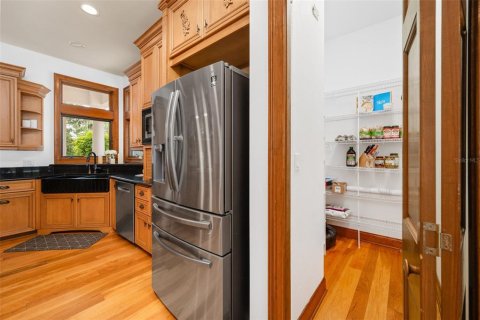 Casa en venta en Gainesville, Florida, 7 dormitorios, 475.47 m2 № 2234128 - foto 18