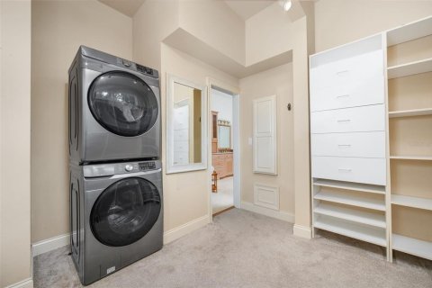 Casa en venta en Gainesville, Florida, 7 dormitorios, 475.47 m2 № 2234128 - foto 30