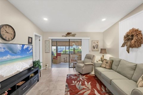 Condo in Bradenton, Florida, 2 bedrooms  № 1846448 - photo 12