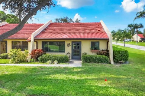 Condo in Bradenton, Florida, 2 bedrooms  № 1846448 - photo 1