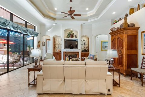 Casa en venta en Howey-in-the-Hills, Florida, 3 dormitorios, 309.09 m2 № 2427011 - foto 21