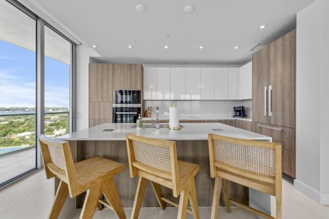Condominio en venta en Riviera Beach, Florida, 2 dormitorios, 191.84 m2 № 2158348 - foto 21