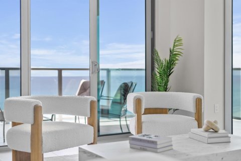 Condominio en venta en Riviera Beach, Florida, 2 dormitorios, 191.84 m2 № 2158348 - foto 9