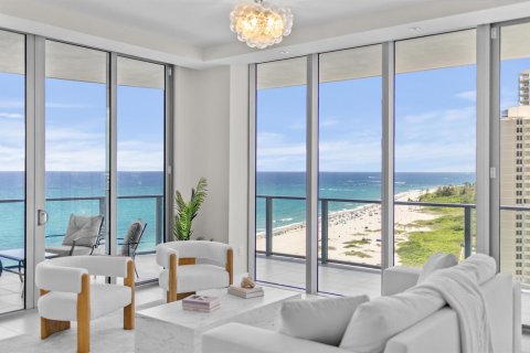 Condominio en venta en Riviera Beach, Florida, 2 dormitorios, 191.84 m2 № 2158348 - foto 5