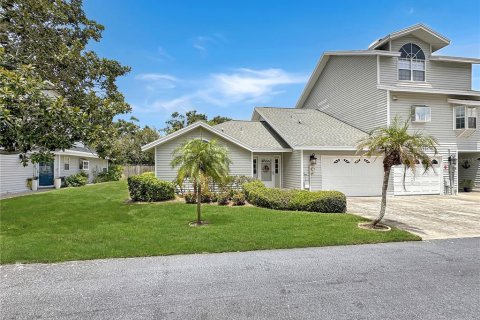 House in Largo, Florida 2 bedrooms, 105.63 sq.m. № 1884194 - photo 22