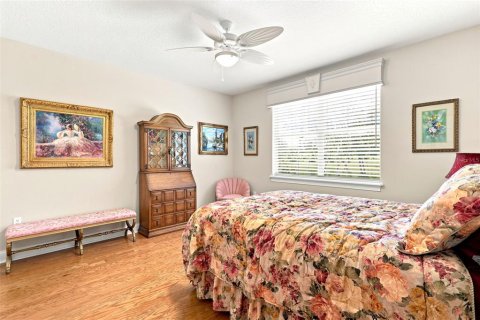 House in DeLand, Florida 3 bedrooms, 262.36 sq.m. № 2220801 - photo 18
