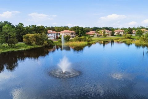 House in DeLand, Florida 3 bedrooms, 262.36 sq.m. № 2220801 - photo 4