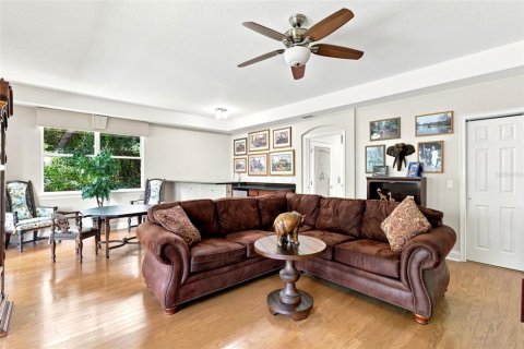 House in DeLand, Florida 3 bedrooms, 262.36 sq.m. № 2220801 - photo 14