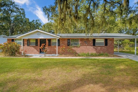 Villa ou maison à Tampa, Floride 3 chambres, 115.11 m2 № 2105754
