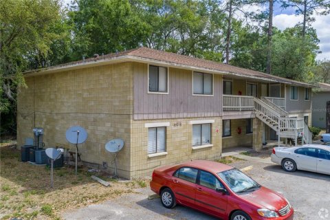 Propiedad comercial en venta en Gainesville, Florida, 571.16 m2 № 2155719 - foto 2