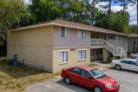 Propiedad comercial en Gainesville, Florida 571.16 m2 № 2155719