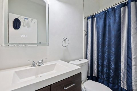 Купить виллу или дом в Майами, Флорида 6 спален, 177.07м2, № 2048720 - фото 7