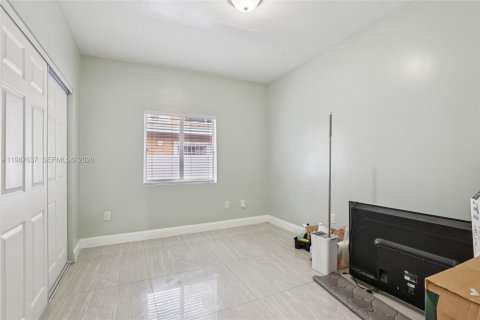 Купить виллу или дом в Майами, Флорида 6 спален, 177.07м2, № 2048720 - фото 16