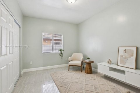 Купить виллу или дом в Майами, Флорида 6 спален, 177.07м2, № 2048720 - фото 11