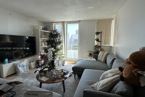 Купить кондоминиум в Майами-Бич, Флорида 2 спальни, 100.15м2, № 2053688 - фото 2