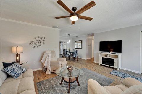 House in Sun City Center, Florida 3 bedrooms, 139.73 sq.m. № 1762088 - photo 7