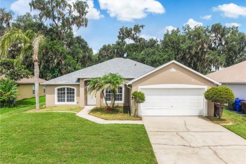 House in Kissimmee, Florida 4 bedrooms, 189.99 sq.m. № 2295216