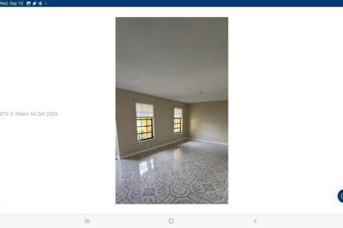 Купить таунхаус в Лодердейл-Лейкс, Флорида 3 спальни, 152.36м2, № 1926797 - фото 9