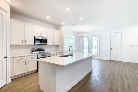 Casa en venta en Winter Garden, Florida, 4 dormitorios, 189.8 m2 № 2117201 - foto 10