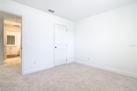 Casa en venta en Winter Garden, Florida, 4 dormitorios, 189.8 m2 № 2117201 - foto 30