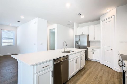 Casa en venta en Winter Garden, Florida, 4 dormitorios, 189.8 m2 № 2117201 - foto 15
