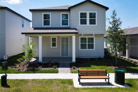Casa en venta en Winter Garden, Florida, 4 dormitorios, 189.8 m2 № 2117201 - foto 2
