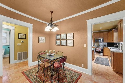 Villa ou maison à vendre à Tampa, Floride: 3 chambres, 135.27 m2 № 2434493 - photo 7