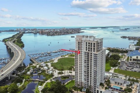 Condo à Clearwater, Floride, 2 chambres  № 2095659