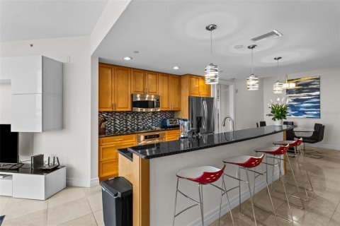 Copropriété à louer à Clearwater, Floride: 2 chambres, 163.97 m2 № 2095659 - photo 7