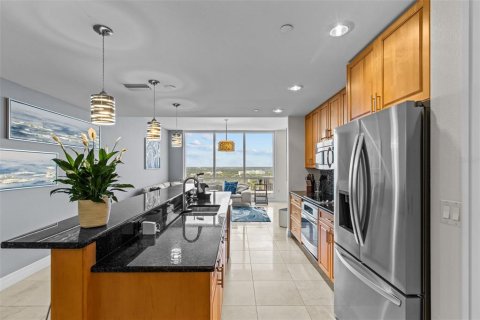 Copropriété à louer à Clearwater, Floride: 2 chambres, 163.97 m2 № 2095659 - photo 6