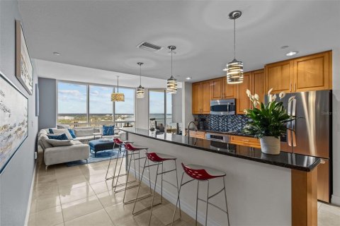 Copropriété à louer à Clearwater, Floride: 2 chambres, 163.97 m2 № 2095659 - photo 5