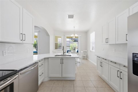 Villa ou maison à vendre à Davenport, Floride: 5 chambres, 231.05 m2 № 2236013 - photo 13