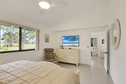 Townhouse in Palm Beach Gardens, Florida 2 bedrooms, 105.44 sq.m. № 2184599 - photo 17
