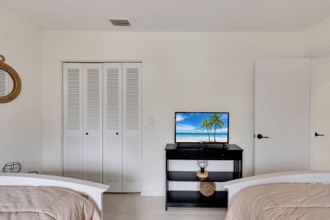 Townhouse in Palm Beach Gardens, Florida 2 bedrooms, 105.44 sq.m. № 2184599 - photo 20