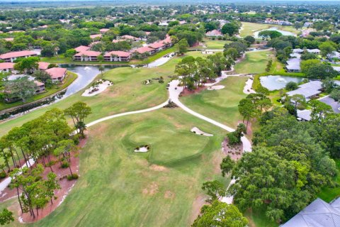 Townhouse in Palm Beach Gardens, Florida 2 bedrooms, 105.44 sq.m. № 2184599 - photo 28