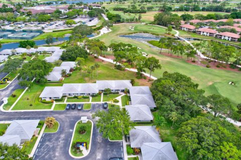 Townhouse in Palm Beach Gardens, Florida 2 bedrooms, 105.44 sq.m. № 2184599 - photo 23