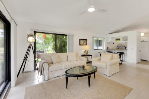 Townhouse in Palm Beach Gardens, Florida 2 bedrooms, 105.44 sq.m. № 2184599 - photo 14