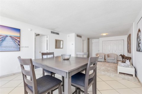 Купить кондоминиум в Майами-Бич, Флорида 1 спальня, 84.54м2, № 1983287 - фото 9