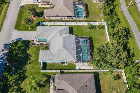 Villa ou maison à vendre à Palm Coast, Floride: 3 chambres, 145.76 m2 № 2419206 - photo 4