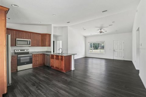 House in Belleview, Florida 3 bedrooms, 121.7 sq.m. № 1873295 - photo 6