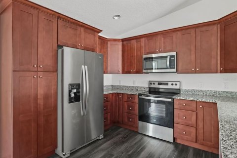 House in Belleview, Florida 3 bedrooms, 121.7 sq.m. № 1873295 - photo 8