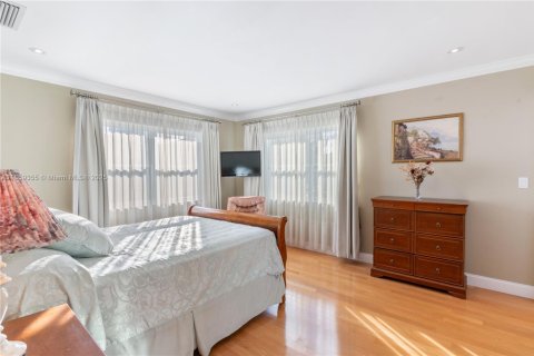 Casa en venta en Sunny Isles Beach, Florida, 3 dormitorios, 153.57 m2 № 1887932 - foto 16