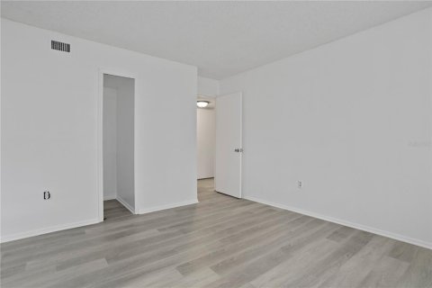 Condo in Altamonte Springs, Florida, 3 bedrooms  № 1626546 - photo 22