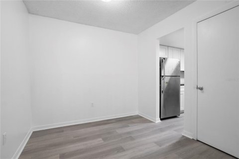 Condo in Altamonte Springs, Florida, 3 bedrooms  № 1626546 - photo 8