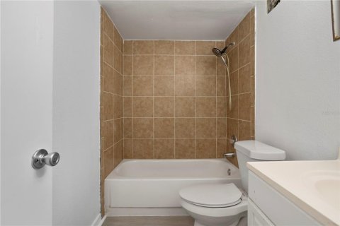 Condo in Altamonte Springs, Florida, 3 bedrooms  № 1626546 - photo 19