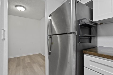 Condo in Altamonte Springs, Florida, 3 bedrooms  № 1626546 - photo 10