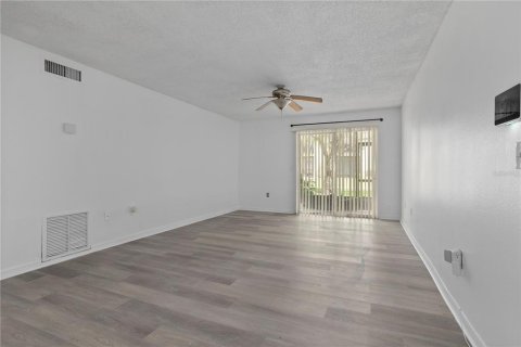 Condo in Altamonte Springs, Florida, 3 bedrooms  № 1626546 - photo 4