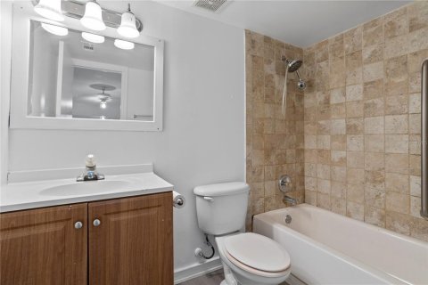 Condo in Altamonte Springs, Florida, 3 bedrooms  № 1626546 - photo 15