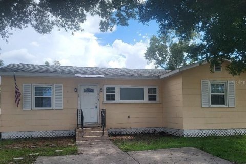 Villa ou maison à Saint Petersburg, Floride 3 chambres, 202.34 m2 № 2434540